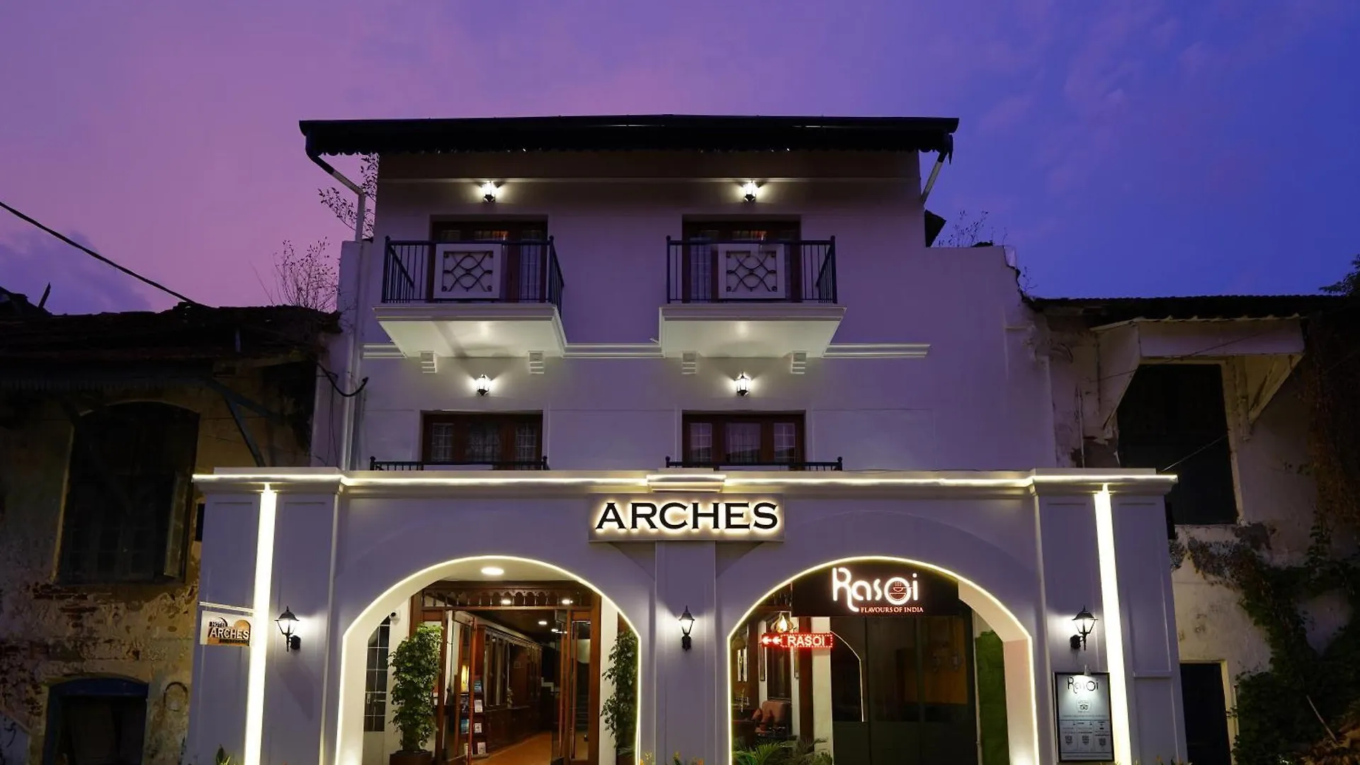 Hotel Arches Kochi