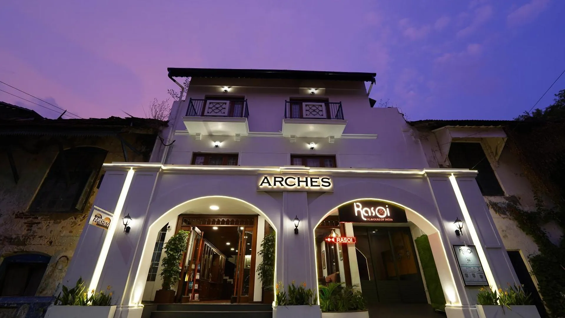 Hotel Arches Kochi