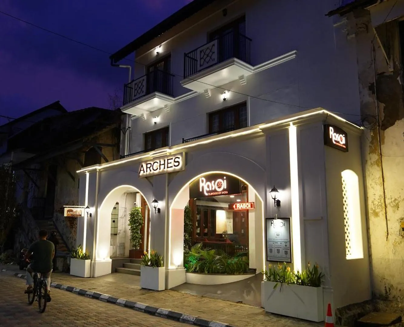 Hotel Arches Kochi