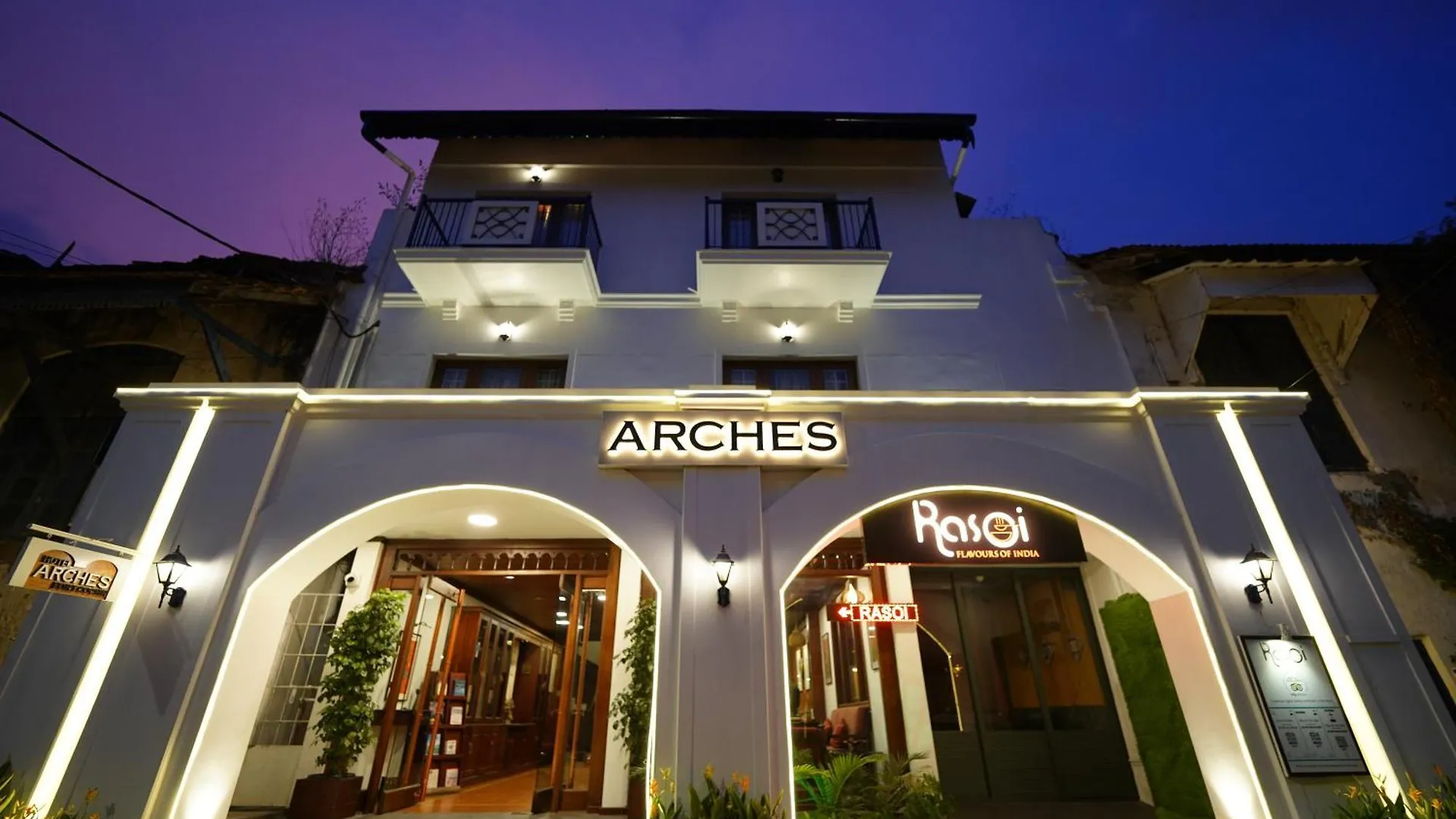 Hotel Arches Kochi