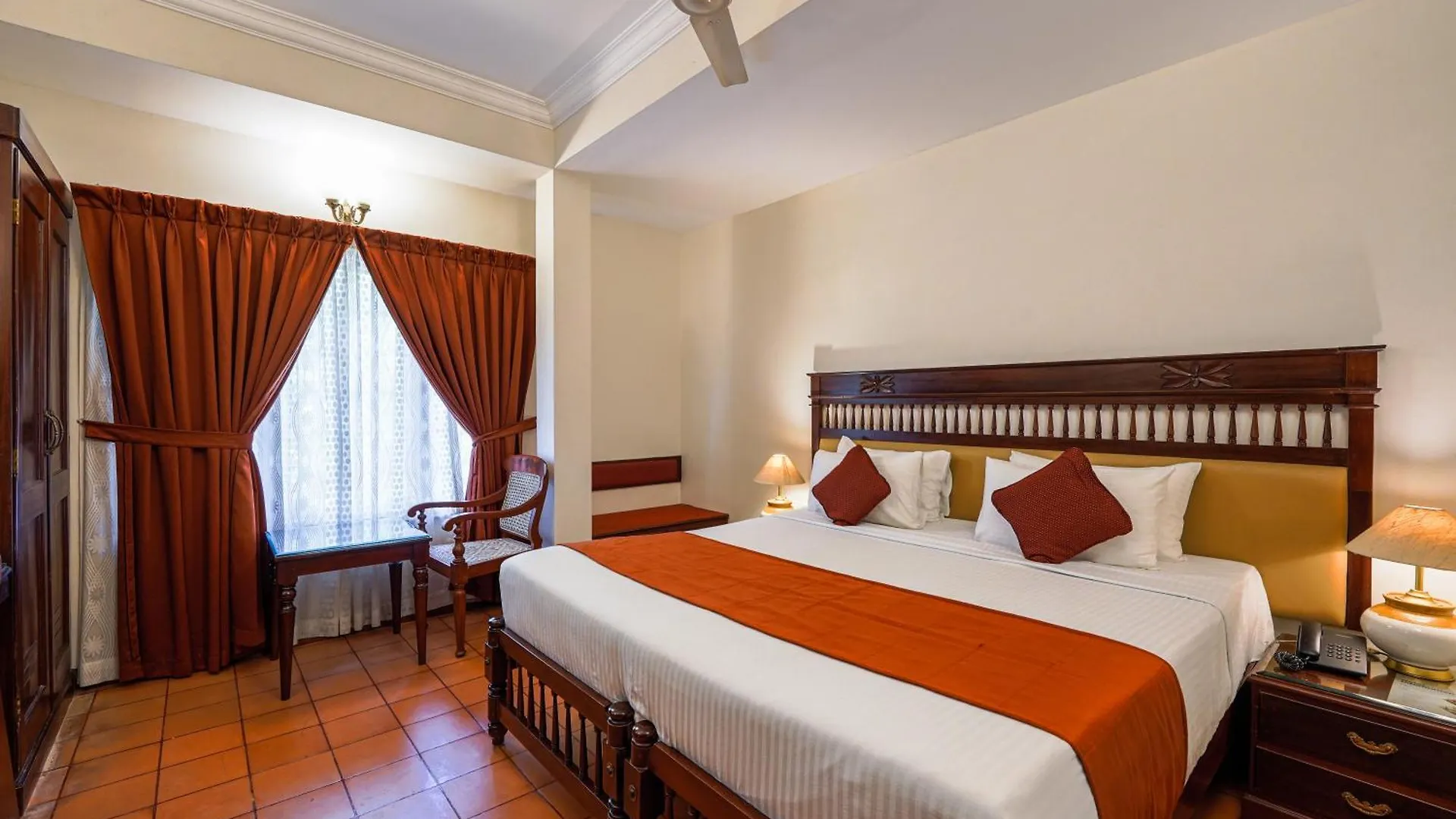 ***  Hotel Arches Kochi India
