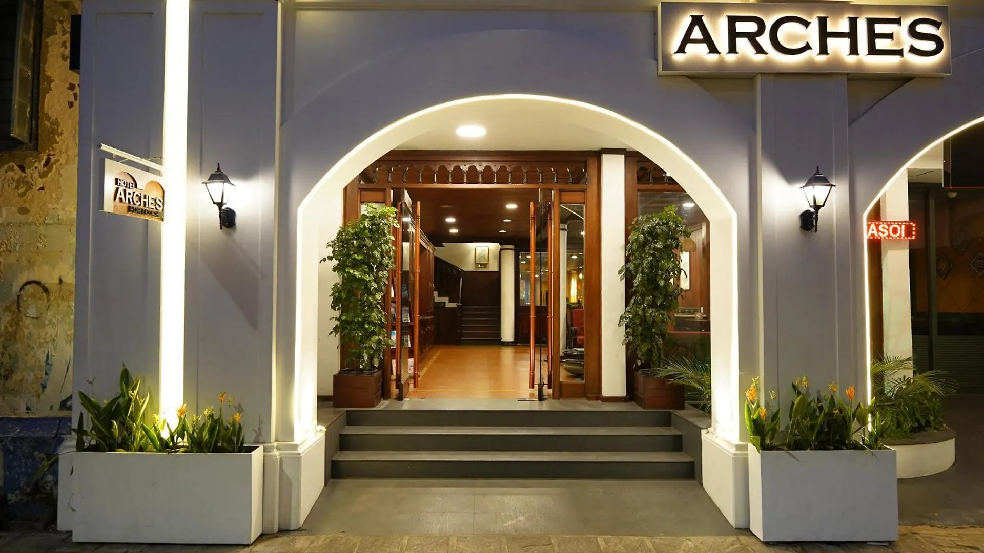 Hotel Arches Kochi